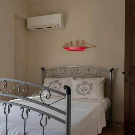 Villa Almond