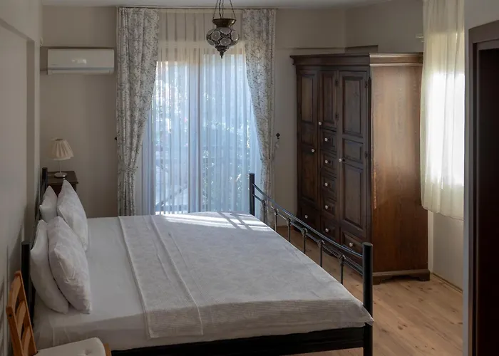 Almond Vila Marmaris