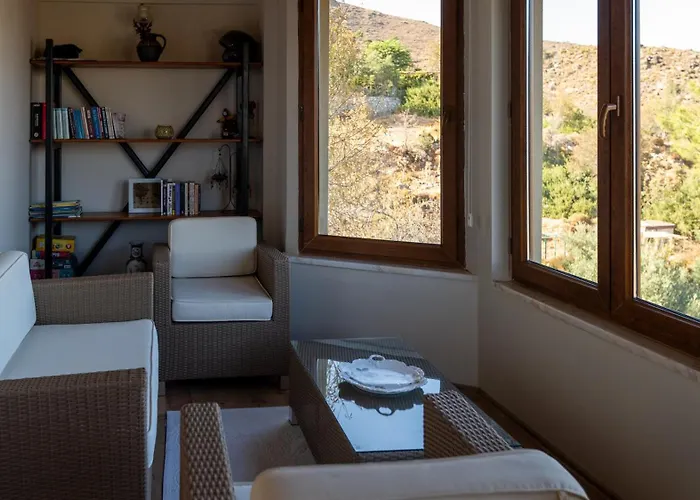 ヴィラ Almond マルマリス