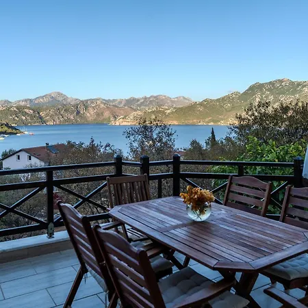 Almond * Marmaris